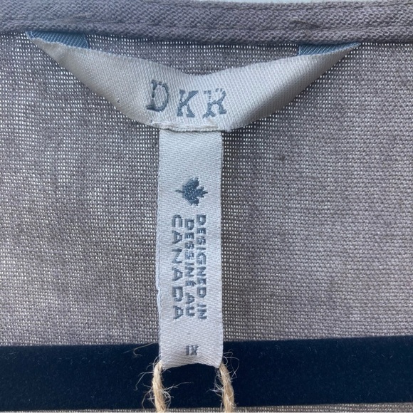 DKR Sz 1X Linen Blend Raw Seams Scoop Neck Long  Line Sleeveless Top Blouse NEW - Picture 2 of 7